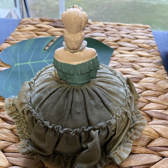 Vintage Chalkware Lady Half Doll Pin Cushion Depression Era Sage Satin Skirt - Picture 9 of 13